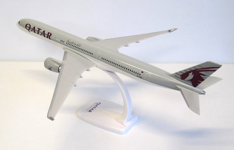 PPC Models Qatar Airways Airbus A350-1000 1/200 Aircraft Scale Model