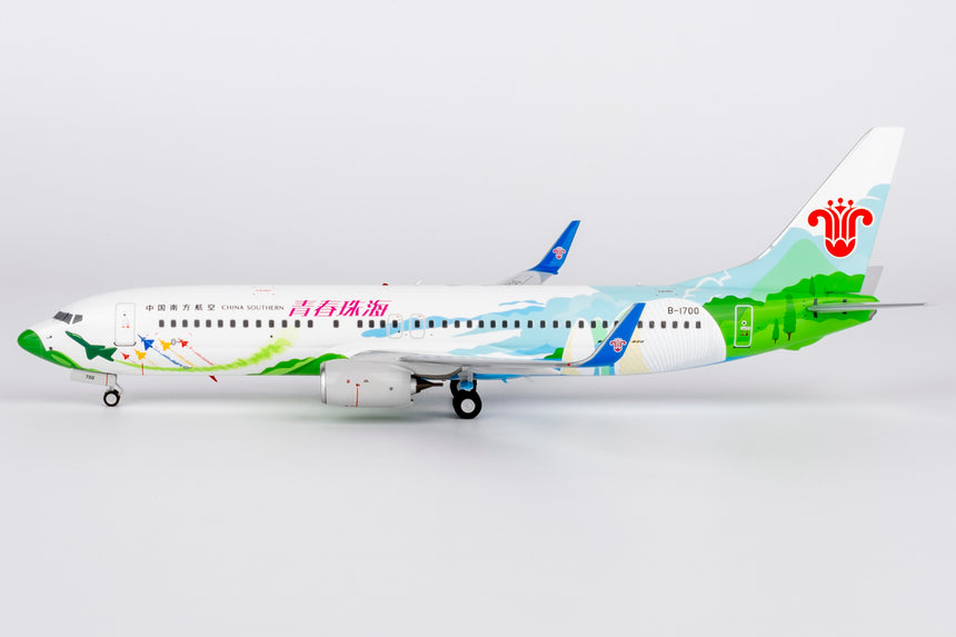 NG Models China Southern Airlines Zhuhai City of Youth Boeing 737-800/w B-1700 1/200 Aircraft Scale Model