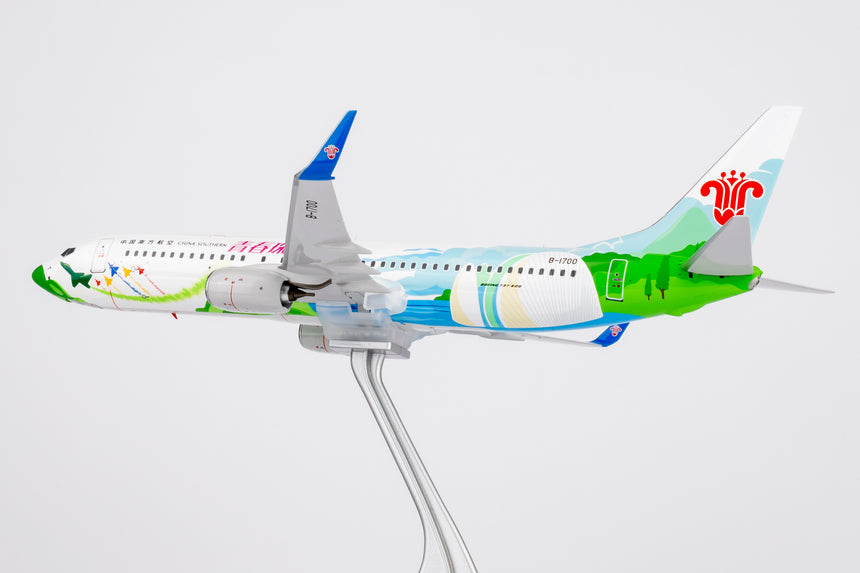 NG Models China Southern Airlines Zhuhai City of Youth Boeing 737-800/w B-1700 1/200 Aircraft Scale Model