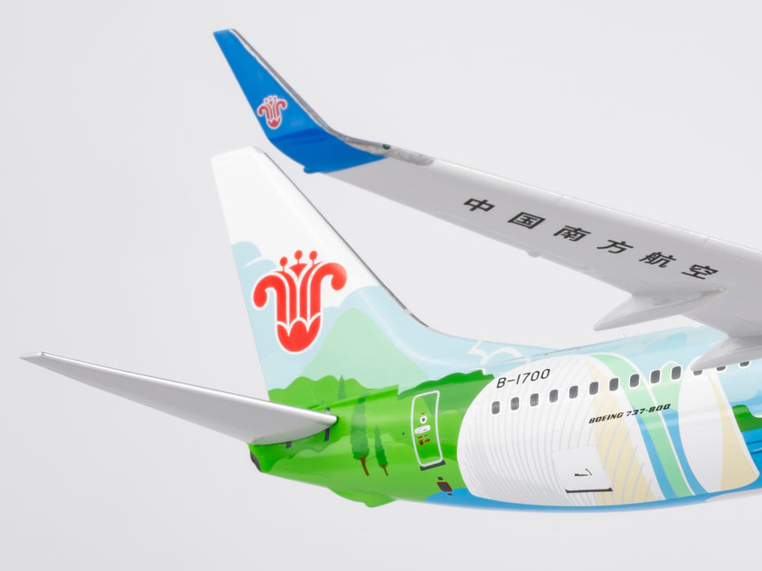 NG Models China Southern Airlines Zhuhai City of Youth Boeing 737-800/w B-1700 1/200 Aircraft Scale Model