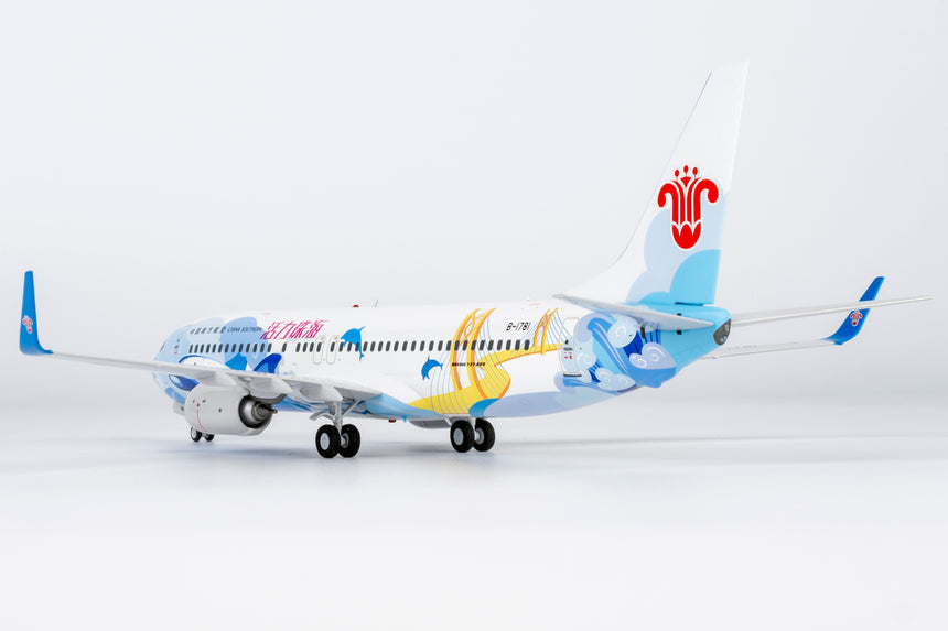 NG Models China Southern Airlines Energetic Zhuhai Boeing 737-800/w B-1781 1/200 Aircraft Scale Model