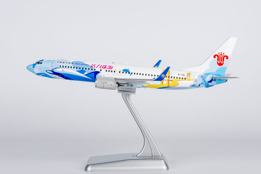 NG Models China Southern Airlines Energetic Zhuhai Boeing 737-800/w B-1781 1/200 Aircraft Scale Model