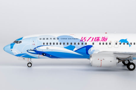 NG Models China Southern Airlines Energetic Zhuhai Boeing 737-800/w B-1781 1/200 Aircraft Scale Model