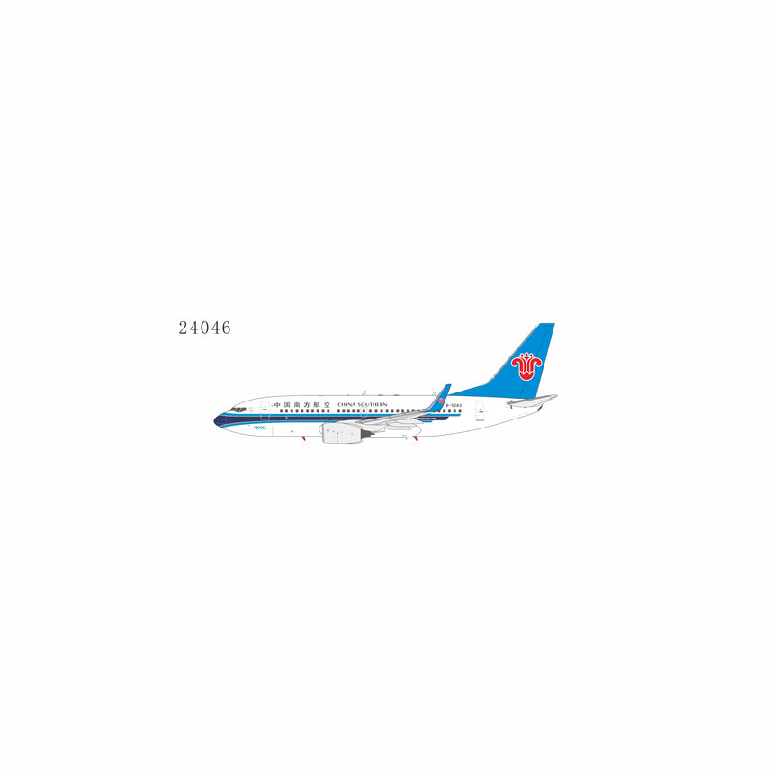 NG Models China Southern Airlines with "4000th Next Generation 737" stickers Boeing 737-700/w B-5283 1/200 Aircraft Scale Model