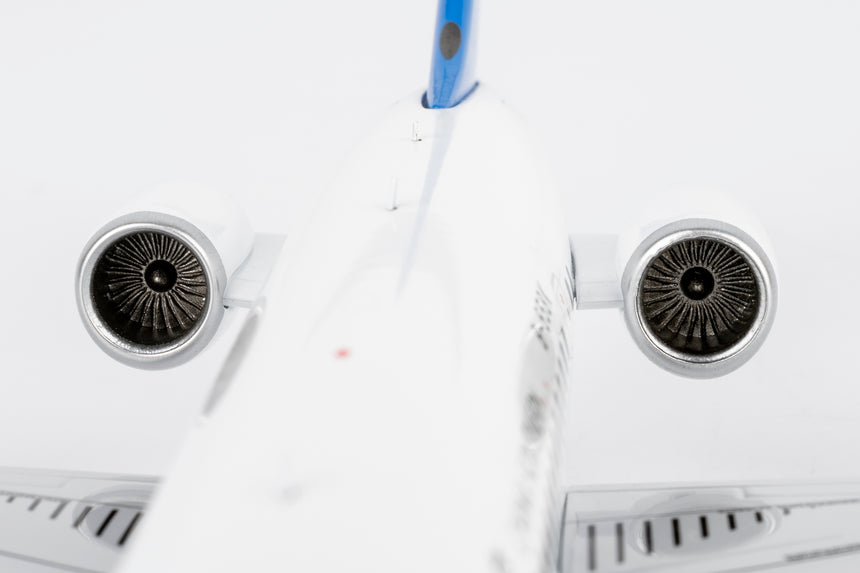 NG Models China Southern Airlines COMAC C909 (ARJ21-700) B-658K 1/200 Aircraft Scale Model