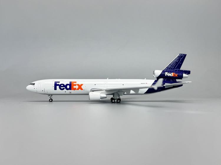Phoenix FedEx McDonnell Douglas MD-11 N620FE 1/400 Scale
