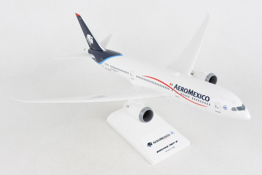 Skymarks Aeromexico Boeing 787-9 1/200 Aircraft Scale Model