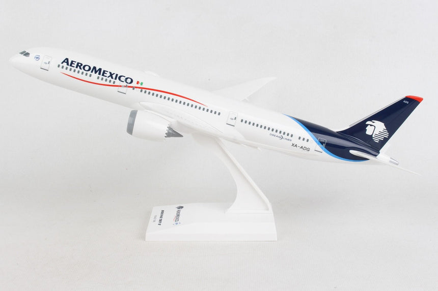 Skymarks Aeromexico Boeing 787-9 1/200 Aircraft Scale Model