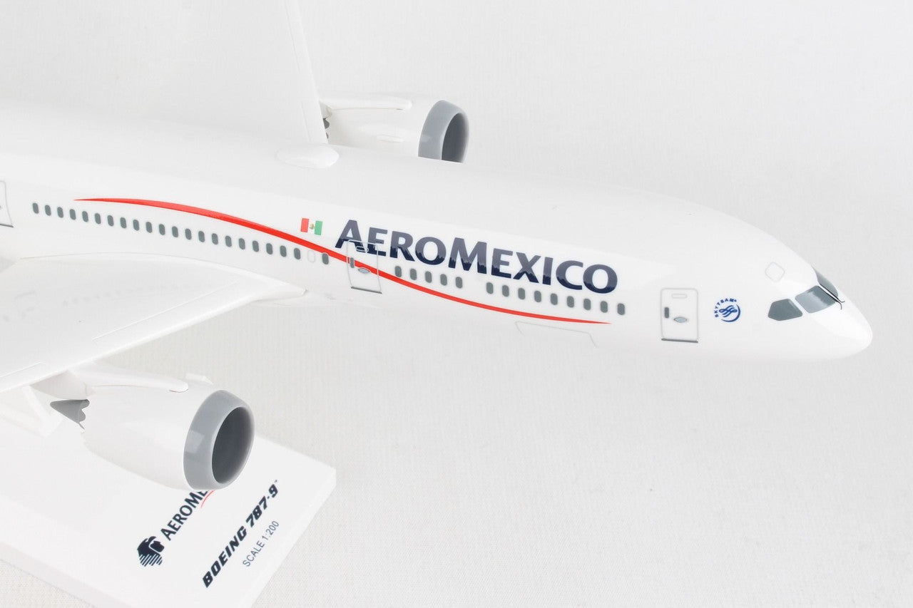 Skymarks Aeromexico Boeing 787-9 1/200 Scale SKR1075 - Aircraft