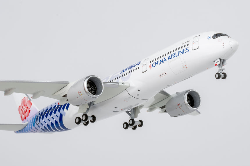 NG Models China Airlines Airbus A350-900 B-18918 (ULTIMATE) 1/400 Aircraft Scale Model