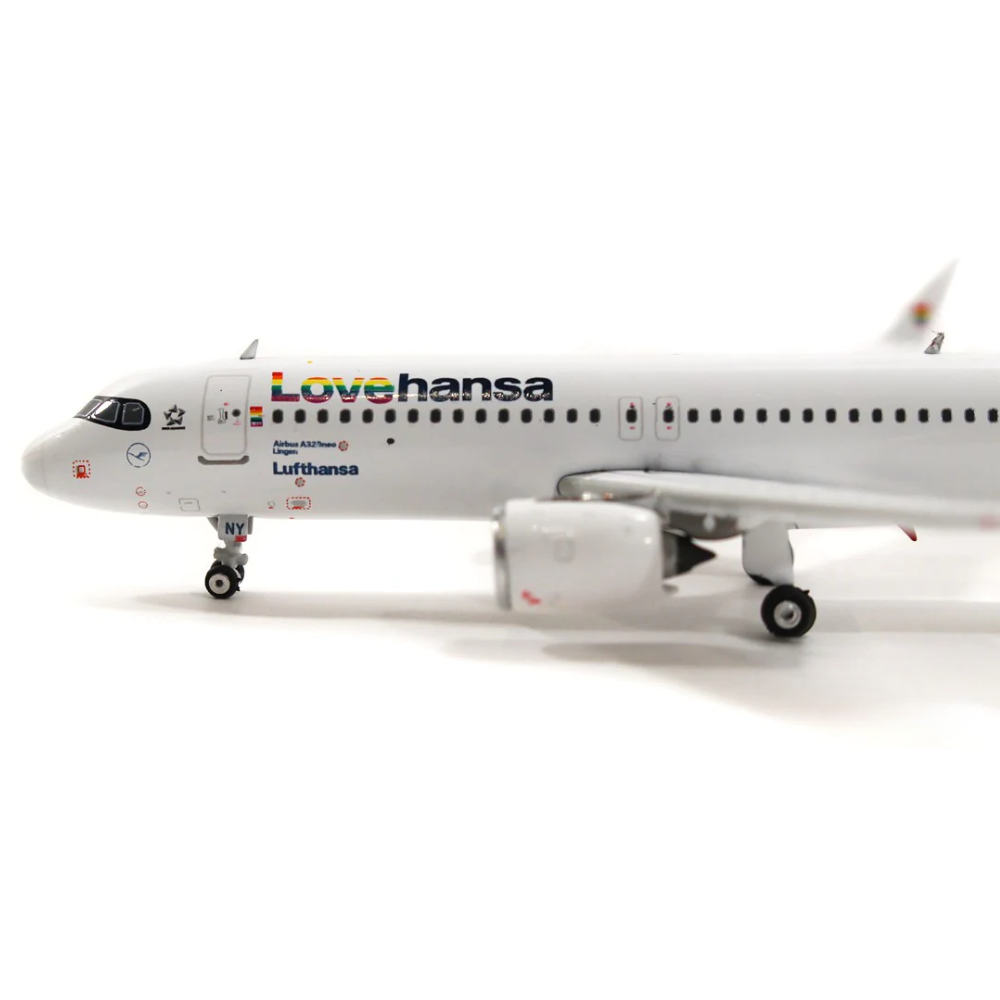 Phoenix Lufthansa Airbus A320Neo Lovehansa D-AINY 1/400 - Aircraft Phoenix Lufthansa Airbus A320Neo Lovehansa D-AINY 1/400 - Aircraft