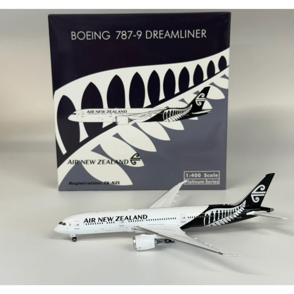 Phoenix Air New Zealand Boeing B787-9 ZK-NZL 1/400 Scale PH12013 Phoenix Air New Zealand Boeing B787-9 ZK-NZL 1/400 Scale PH12013