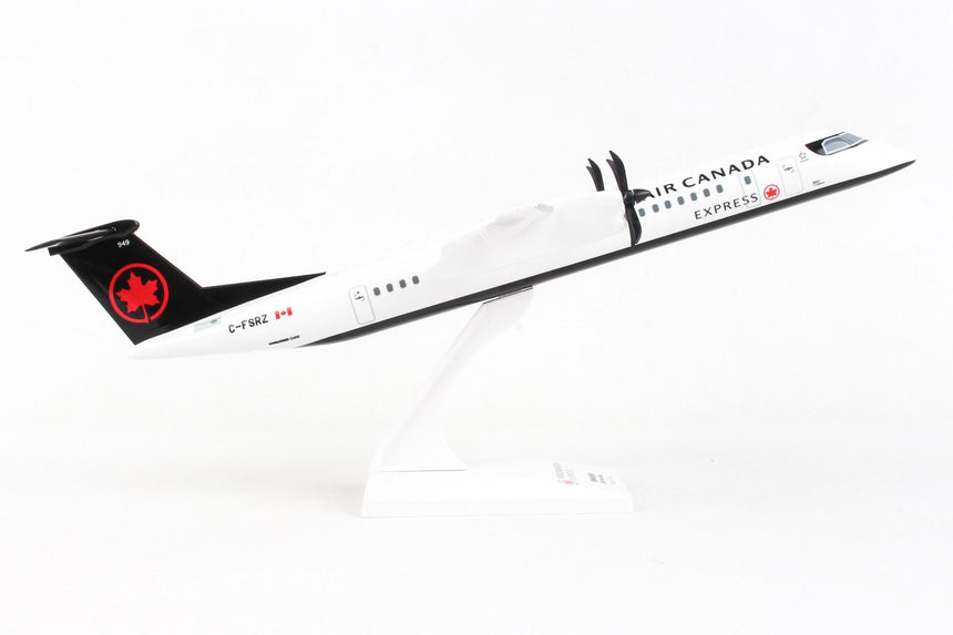 SkyMarks Air Canada Bombardier Q400 1/100 Aircraft Scale Model