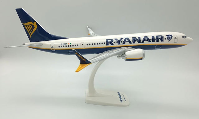 Ryanair Boeing 737 Max8 1/100 40cm
