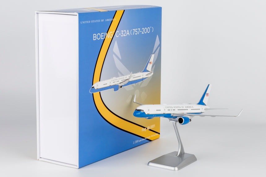 NG Models United States - US Air Force (USAF) equipped with PW2040 engines C-32A (757-200) 98-0001 1/200 Aircraft Scale Model