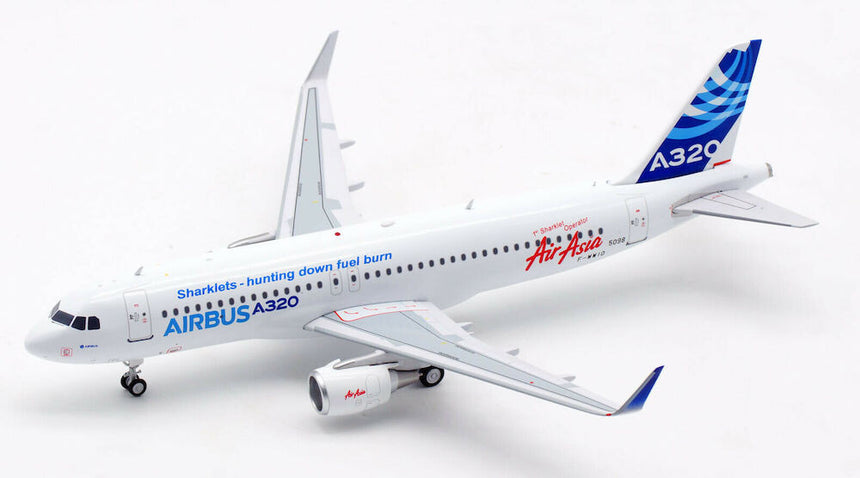 Aviation200 Air Asia "1st Sharklet Operator" Airbus A320 F-WWIQ (with Stand) 1/200 Scale