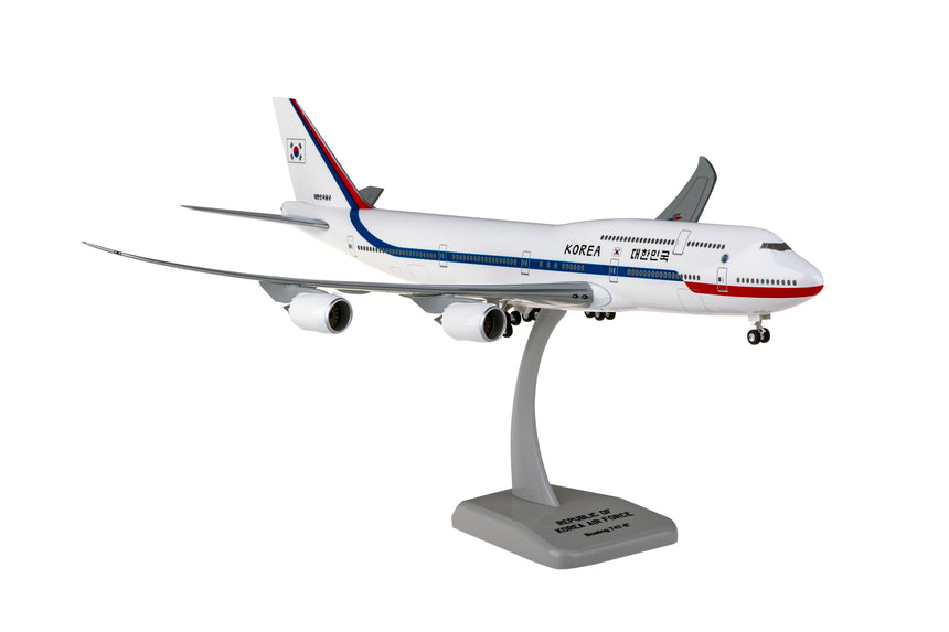 Hogan Korea Air Force One Boeing 747-8 1/200 Scale