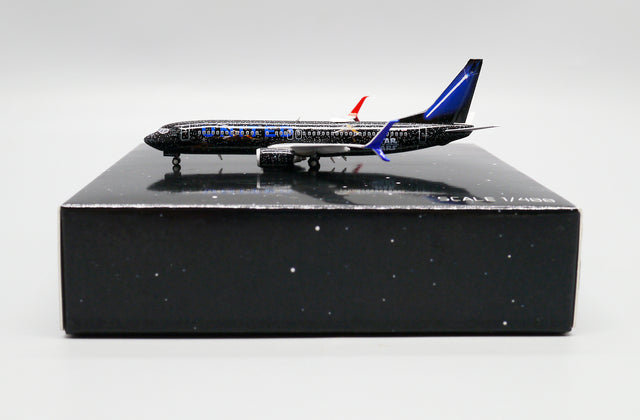 JC Wings United Boeing 737-800 (N36272) 1/400 Aircraft Scale Model