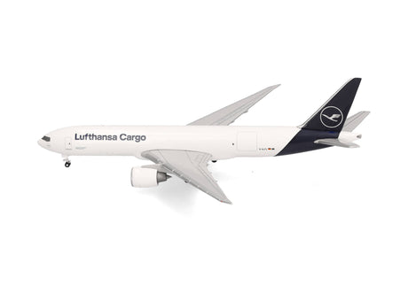 Herpa Lufthansa Cargo Boeing 777F – D-ALFL 1/500 Scale