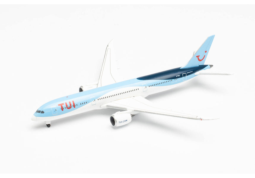 Herpa TUI Airways Boeing 787-9 Dreamliner – G-TUIJ "Pixie Dust" 1/500 Aircraft Scale Model