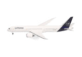 Herpa Lufthansa Boeing 787-9 Dreamliner 1/500 Aircraft Scale Model