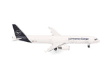 Herpa Lufthansa Cargo Airbus A321P2F – D-AEUI 1/500 Scale
