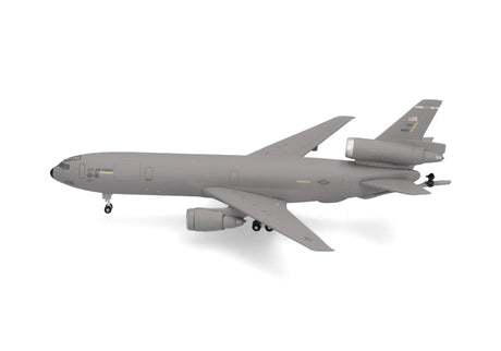Herpa U.S. Air Force McDonnell Douglas KC-10 Extender - 60th Air Mobility Wing, Travis Air Base – 86-0031 1/500 Scale
