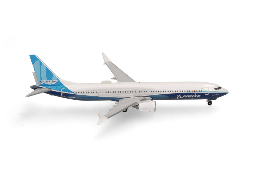 Herpa Boeing 737 Max 10 1/500 Aircraft Scale Model