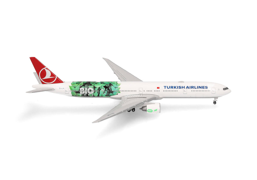 Herpa Turkish Airlines Boeing 777-300ER "Bio Fuel" - TC-LJH 1/500 Scale