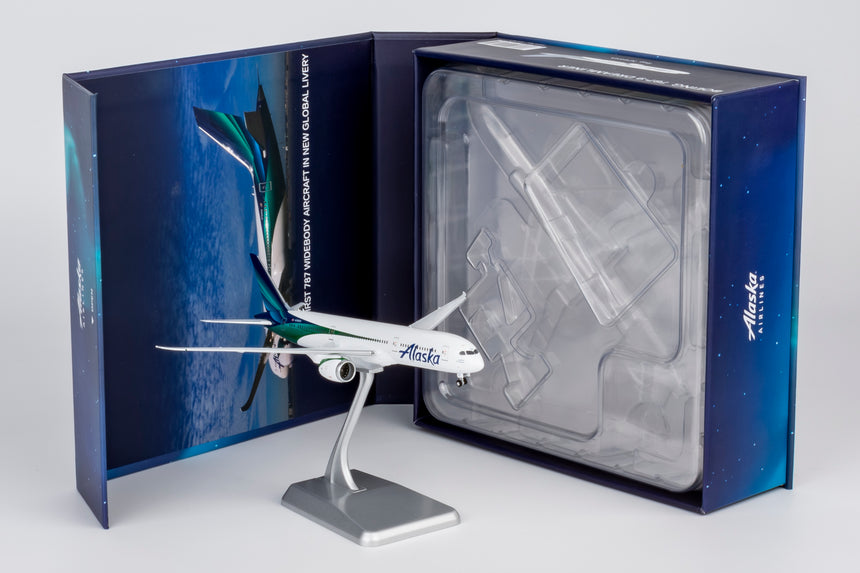 NG Models Alaska Airlines Boeing 787-9 Dreamliner N784HA (new colors) (Ultimate) 1/400 Aircraft Scale Model
