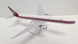 Qatar Airways Boeing 777-300ER Model Plane Retro Livery 1/200 Aircraft Scale Model