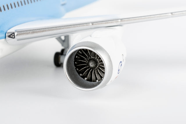 NG Models Korean Air 2025's livery Boeing 787-10 Dreamliner HL8515 1/400 Aircraft Scale Model