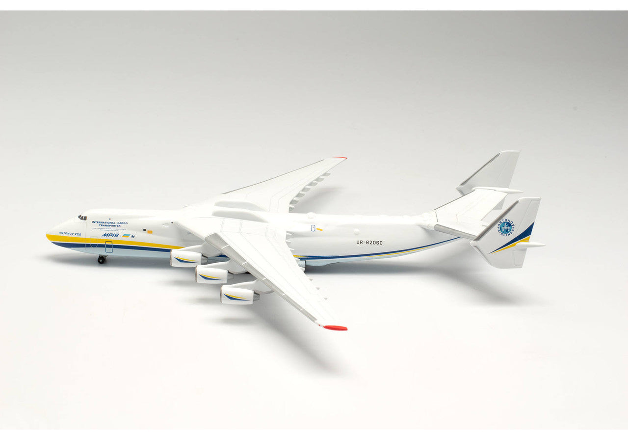 Herpa Antonov Airlines AN-225 Mriya Diecast Model 1/400 Aircraft Scale Model