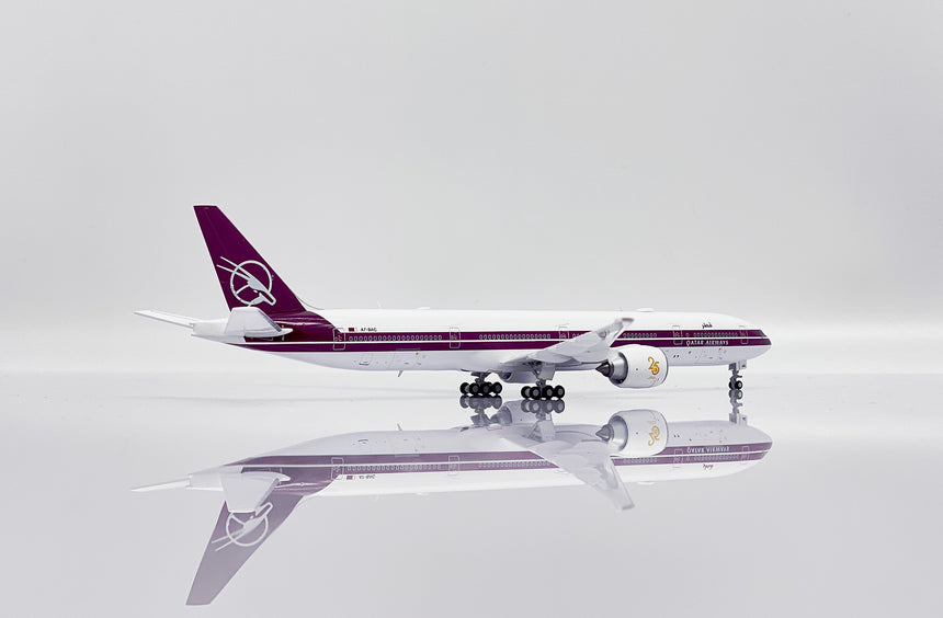 JC Wings Qatar Airways Boeing 777-300ER (A7-BAC) 1/400 Aircraft Scale Model
