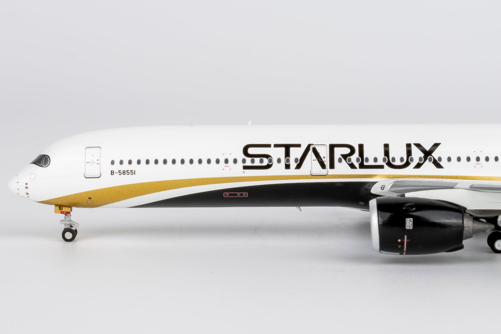 NG Models Starlux Airlines (Carbon Fiber colors; first A350-1000