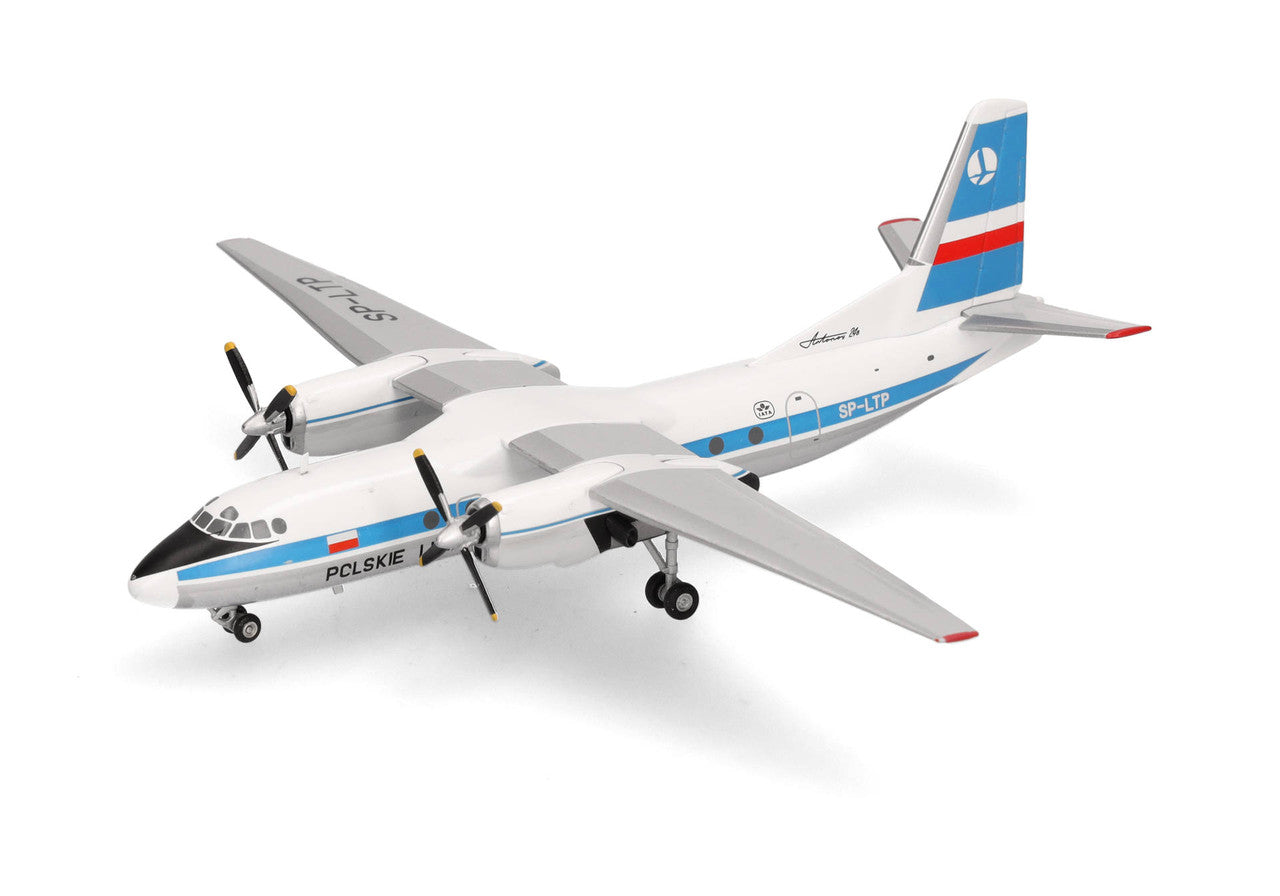 Herpa LOT Polish Airlines Antonov AN-24V 1/200 Aircraft Scale Model