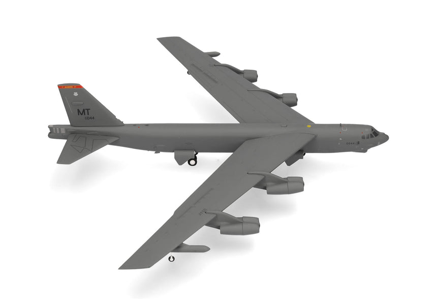 Herpa U.S. Air Force Boeing B-52H Stratofortress - 23rd Bomb Squadron "Barons", 5th Bomb Wing, Minot Air Base "Excalibur" – 60-0044 1/200 Aircraft Scale Model