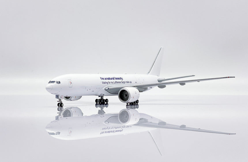 JC Wings Lufthansa Cargo Boeing 777-200LRF (D-ALFJ) 1/400 Aircraft Scale Model