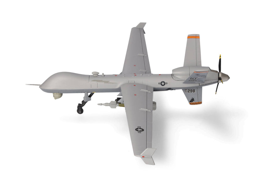 Herpa U.S. Air Force MQ-9A Reaper Block 5 - New York Air National Guard, 108th Attack Squadron, Hancock Field 1/72 Aircraft Scale Model