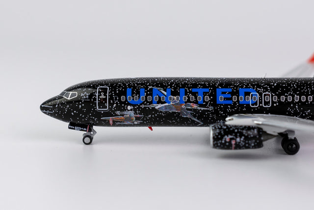 NG Models United Airlines Boeing 737-800/w SW N36272 1/400 Aircraft Scale Model