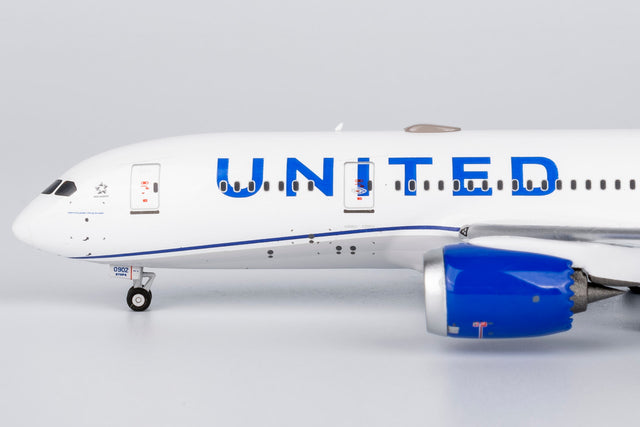 NG Models United Airlines Blue Evolution c/s Boeing 787-8 Dreamliner N26902 1/400 Scale