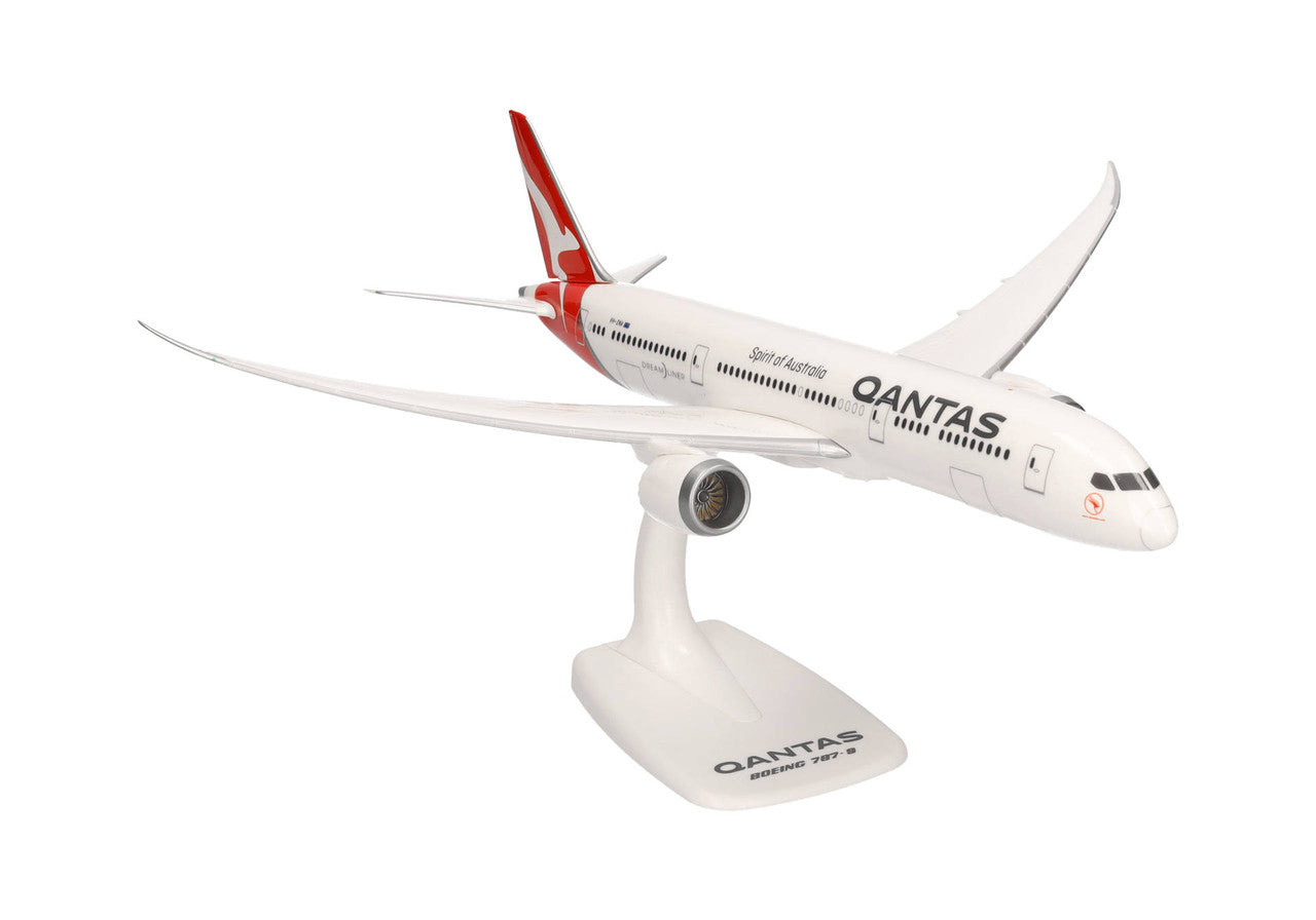 Herpa Qantas Boeing 787-9 Dreamliner - new colors VH-ZNA 1/200 Scale
