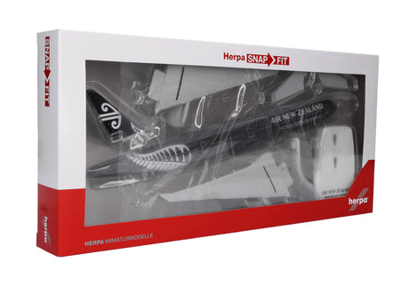 Herpa Air New Zealand Boeing 777-300ER – ZK-OKQ "All Blacks" 1/200 Aircraft Scale Model