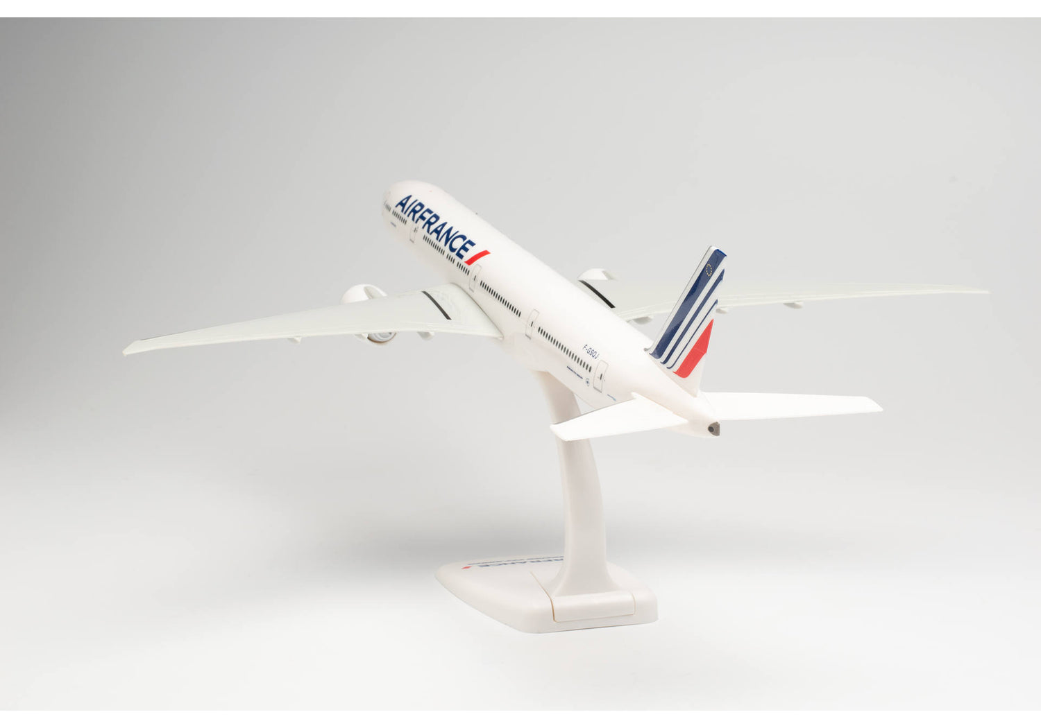 Herpa Air France Boeing 777-300ER - 2021 livery – F-GSQJ “Strasbourg” 1/200 613491
