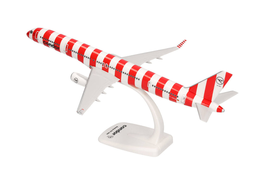 Herpa Condor Boeing 757-300 "Passion" 1/200 Aircraft Scale Model