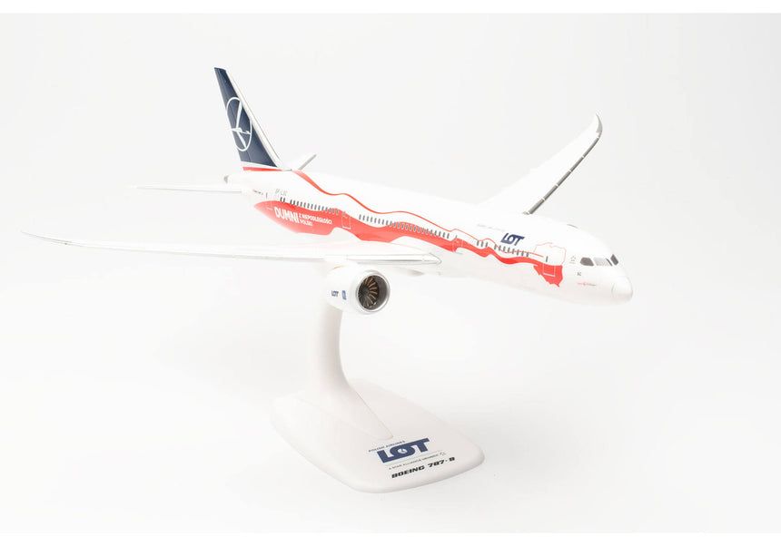 Herpa LOT Polish Airlines Boeing 787-9 “Proud of Poland ‘s Independence” - SP-LSC 1/200 Scale