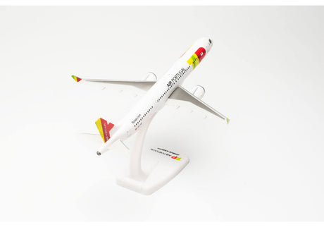 Herpa TAP Air Portugal Airbus A321LR – CS-TXF "Amália Rodrigues" 1/200 Scale