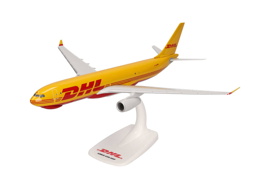 Herpa DHL Aviation Airbus A330-200F D-ALMA Snap-fit 1/200 Scale