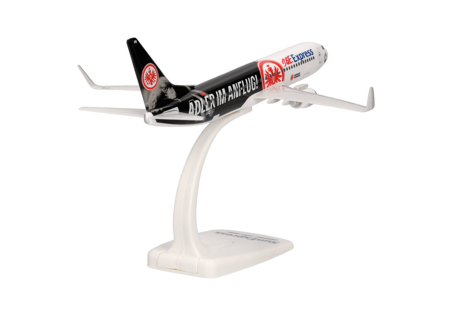 Herpa Snap Fit Sun Express Boeing 737-800 "Eintracht Frankfurt - SGE Express - "Eagle in Flight" – TC-SPM 1/200 Aircraft Scale Model