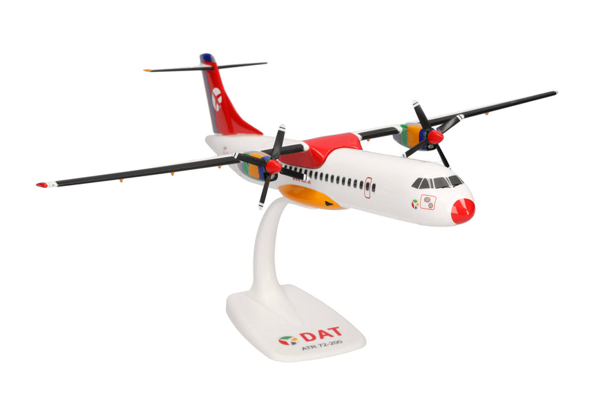 Herpa Snapfit DAT ATR-72-200 - OY-RUG 1/100 Aircraft Scale Model